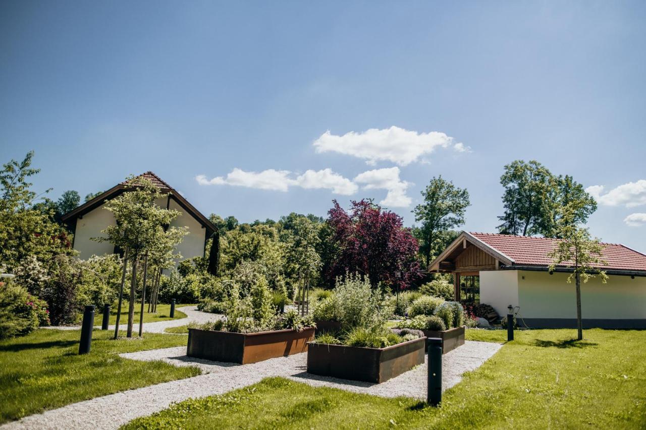 Angermuehle Landgasthof Altenmarkt an der Alz Eksteriør bilde
